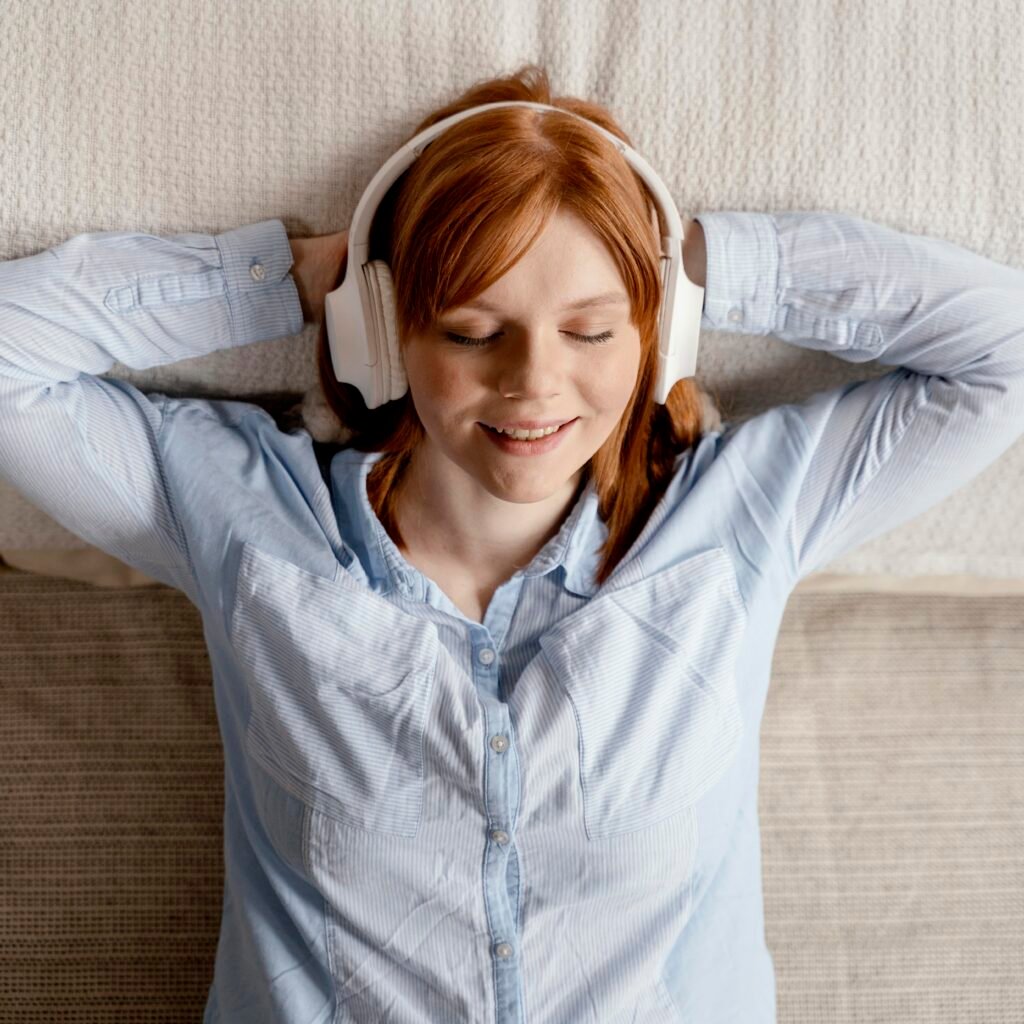 Soft Bluetooth sleeping headphones headband for women side sleepers