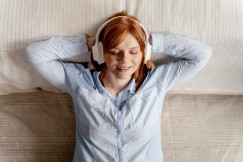 Soft Bluetooth sleeping headphones headband for women side sleepers
