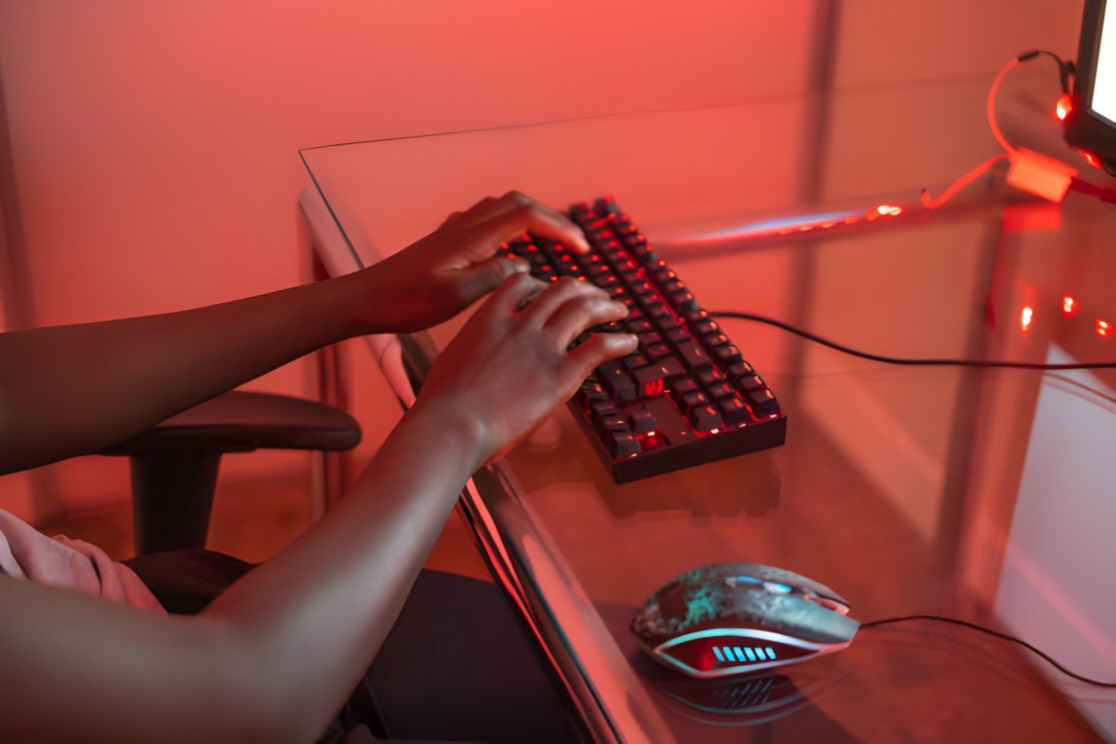 "RedThunder K10 wired RGB gaming keyboard and mouse combo with wrist rest"